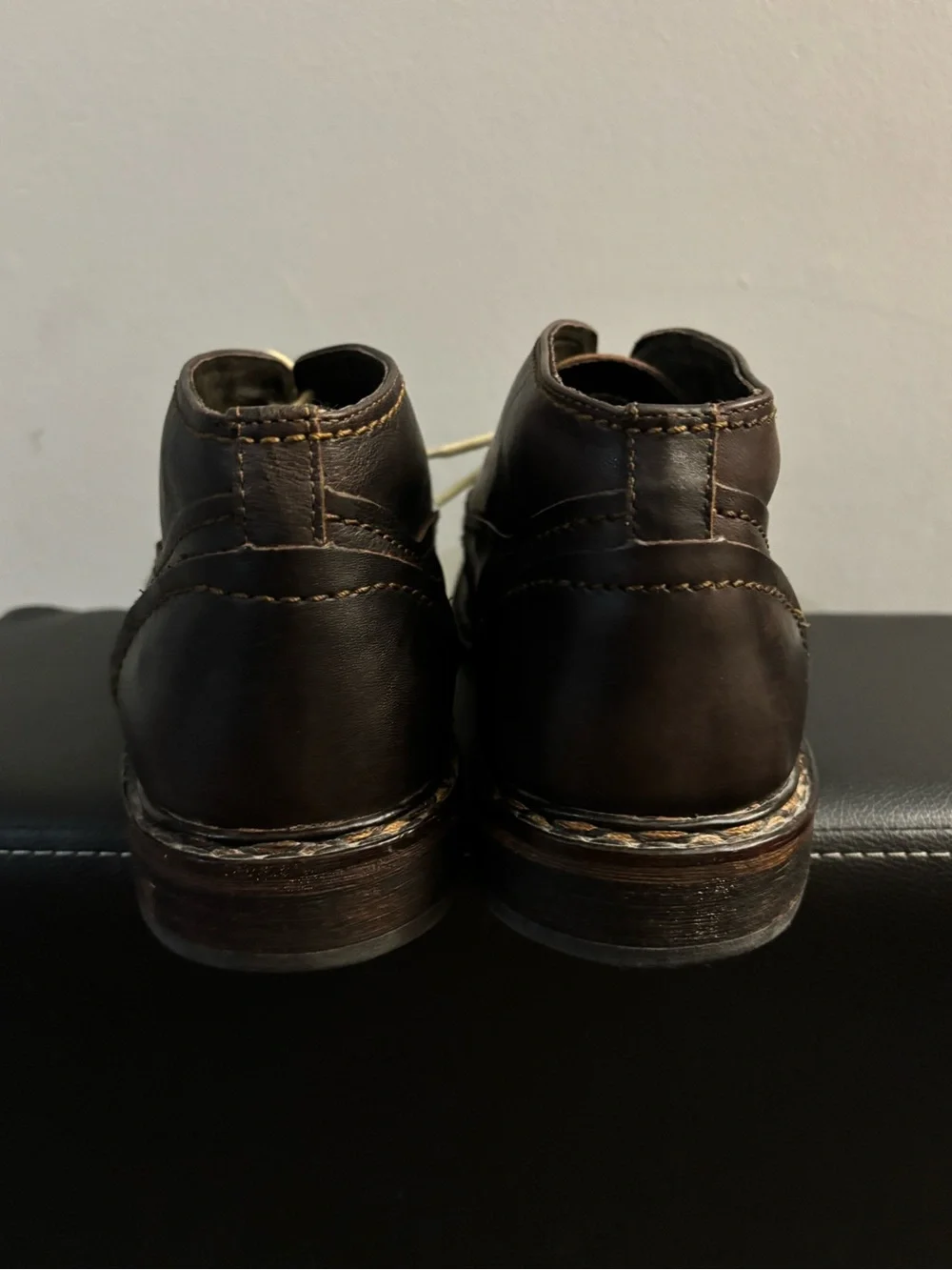 Men's Dark Brown Leather Chukka Boots - Timeless Everyday Style
